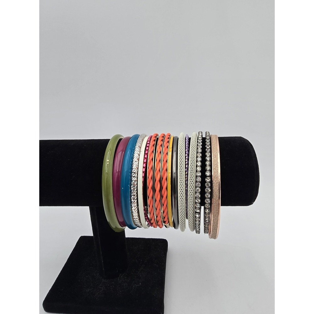 Lot of 17 Colorful metal Bangles Bracelets Boho Rhinestones Enamel Variety